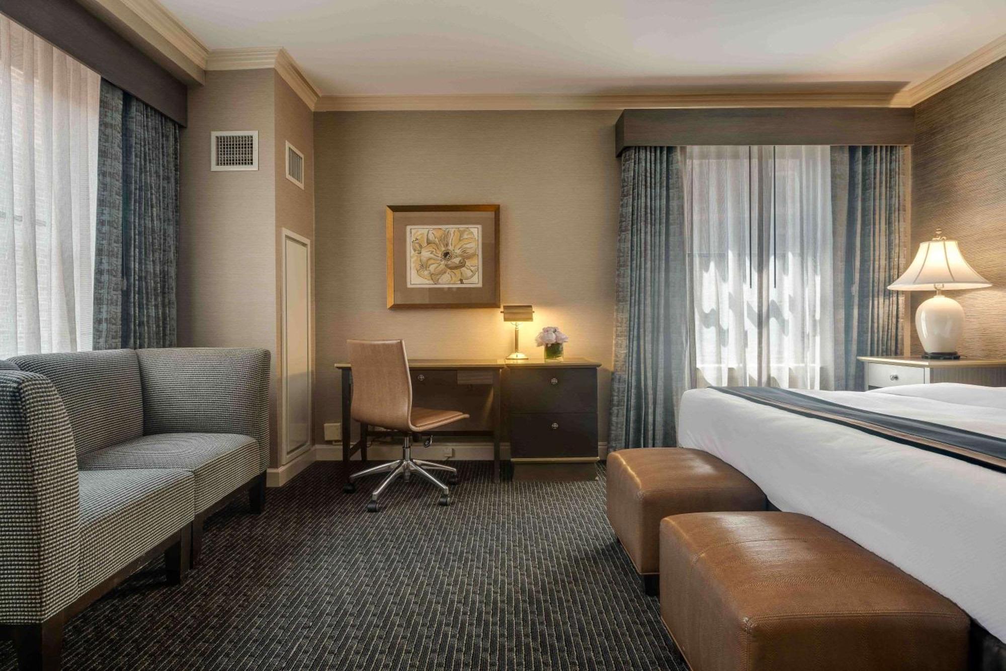 The Whitehall Hotel, Best Western Premier Collection Chicago Exterior photo